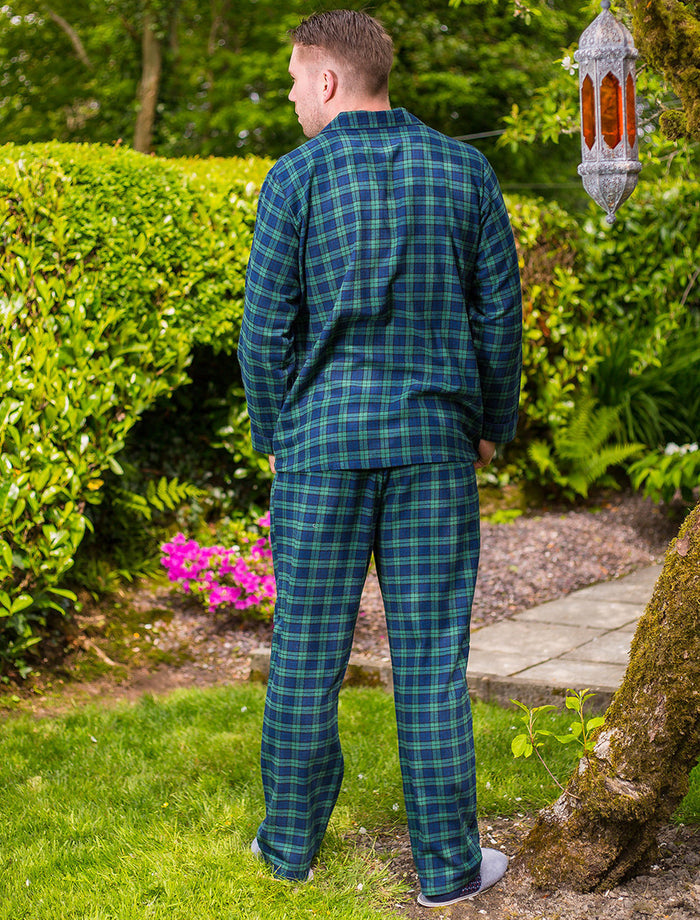 Men's Irish Flannel Pyjamas #color_green-blackwatch-tartan