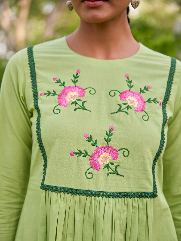 Women's Cotton Floral Embroidered Kurta Set