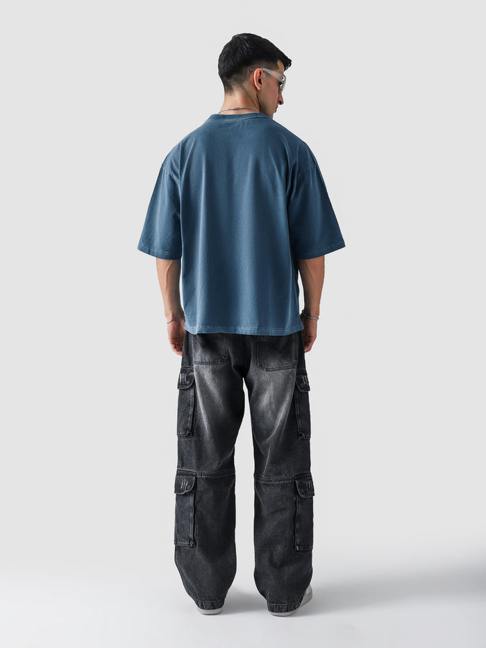 Deep Blue Washed Blank Tee Female Model Front View – GROOVY Pakistan