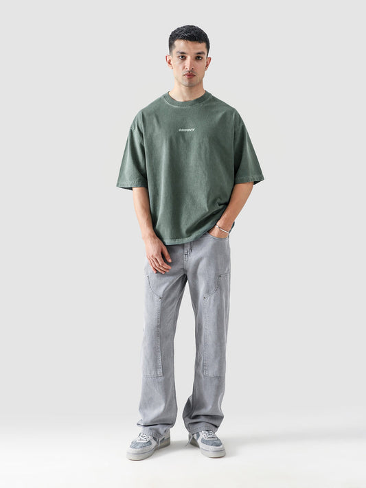Emerald Green Washed Blank Tee Male Model Front View – GROOVY Pakistan