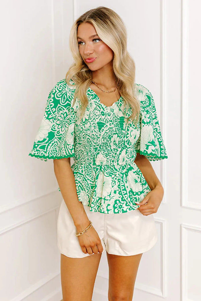 Floral Smocked Ruffle V-Neck Blouse – Green