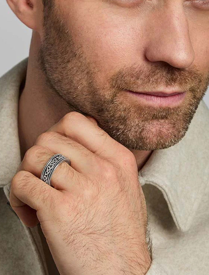 Gents Silver Oxidised Celtic Knot Ring
