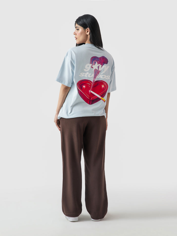 Heart Ashtray frost blue tee female model front view Pakistan – GROOVY