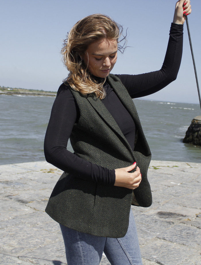Ladies Irish Green Tweed Gilet #color_green