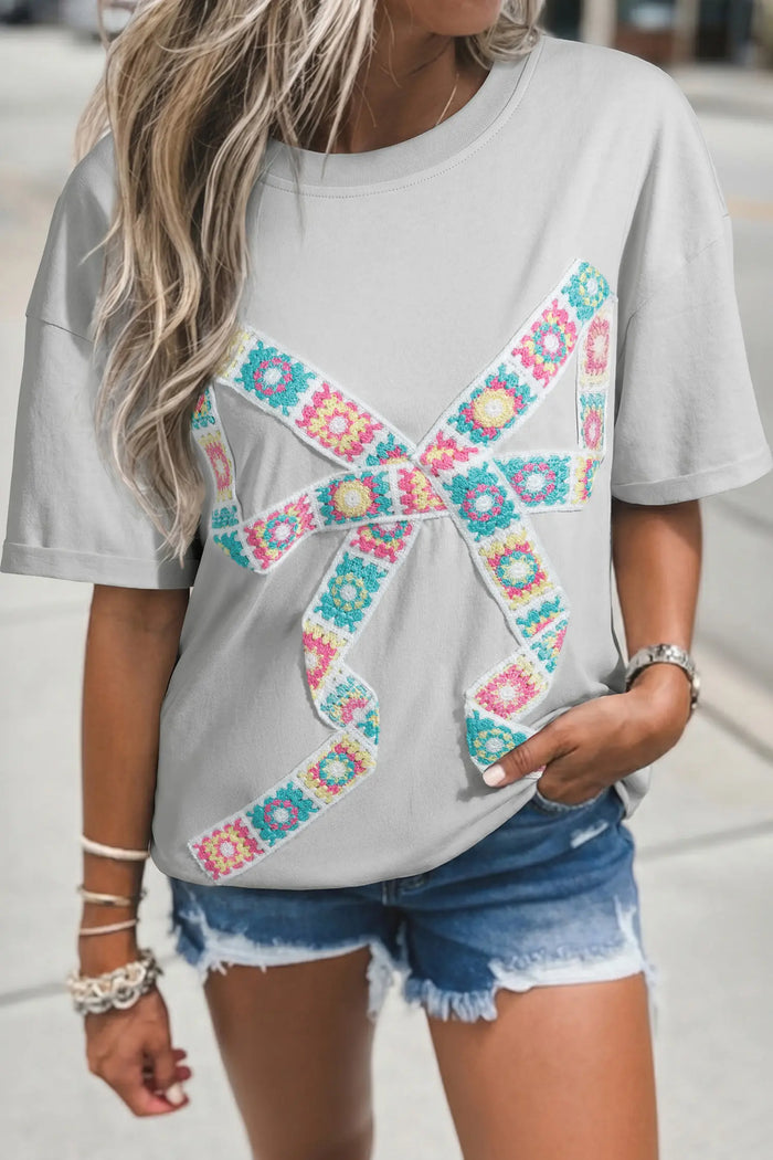 Light Grey Floral Crochet Bow Patched Cotton T-Shirt