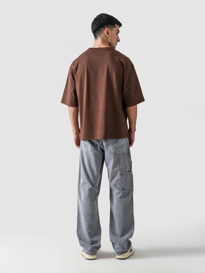 Mocha Brown Washed Blank Tee Male Model Back View – GROOVY Pakistan