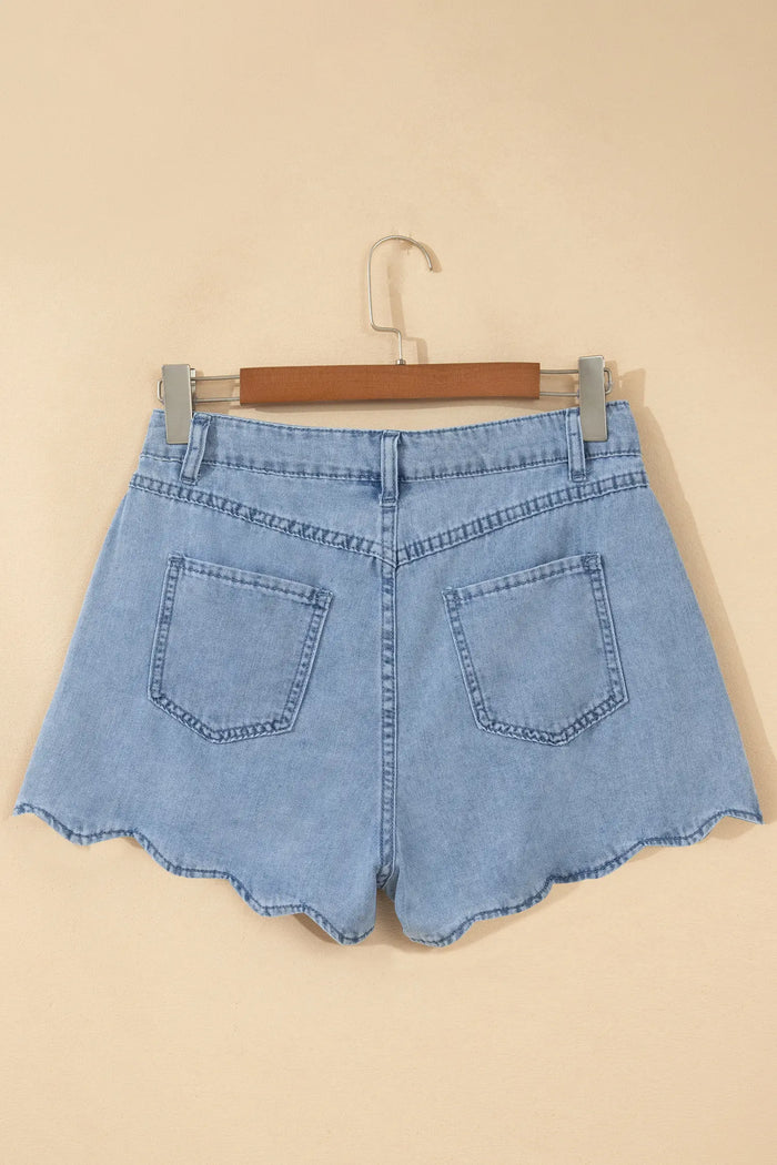 Myosotis Scalloped Hem Casual Denim Shorts