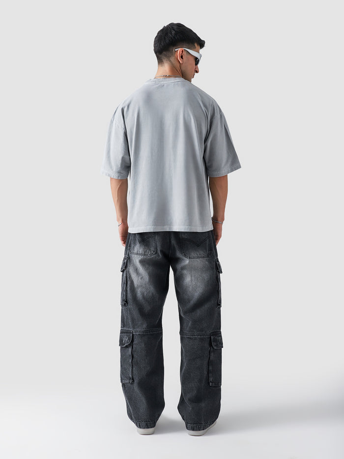 Slate Grey Washed Blank Tee Male Model Back View – GROOVY Pakistan