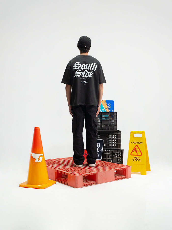 South Side tee couple lifestyle shot black graphic streetwear Pakistan – GROOVY